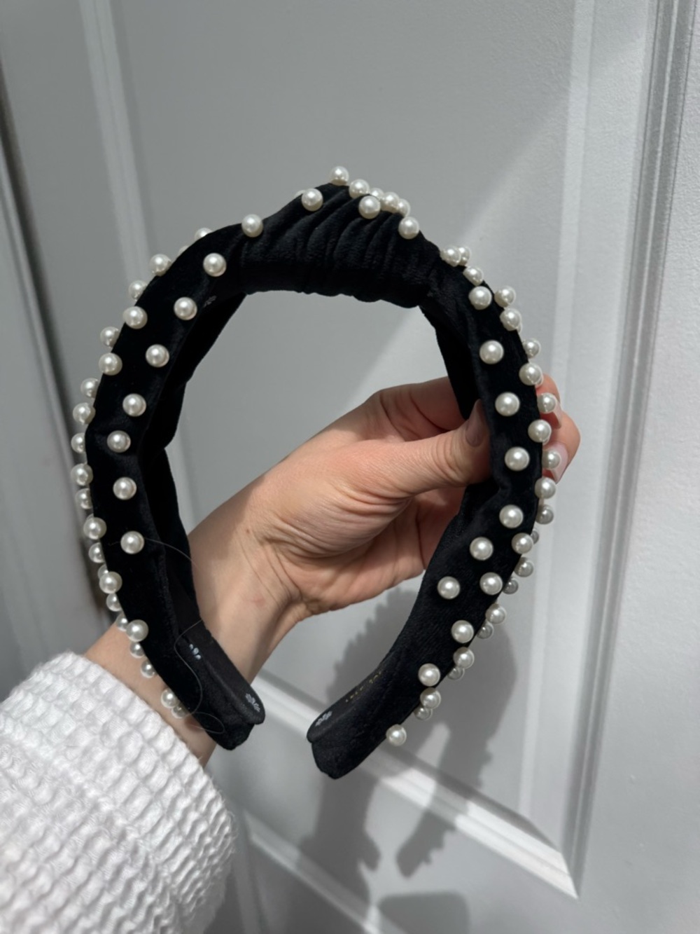 Lele Sadoughi Black Padded Headband with Pearl Embellishments